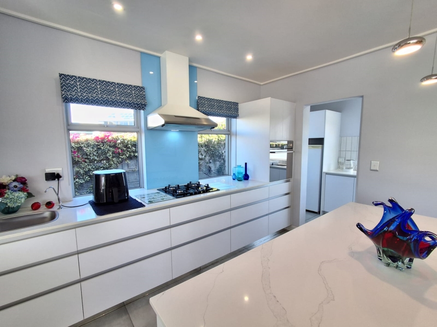 3 Bedroom Property for Sale in Stilbaai Wes Western Cape